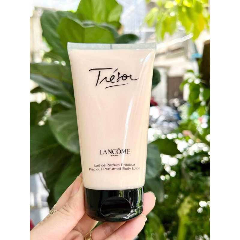 DƯỠNG THỂ NƯỚC HOA BODY LOTION LAN.COME TRESOR 150ML UNBOX