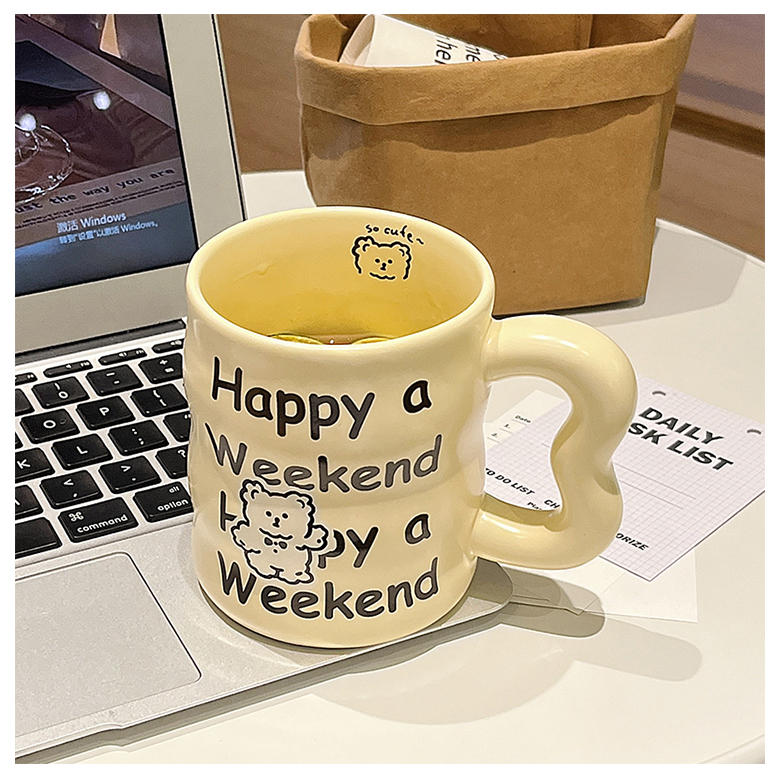 Ly cốc sứ Happy Weekend 400ml họa tiết hình cặp đôi dễ thương, phù hợp làm quà tặng, decor góc làm việc