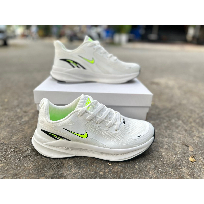 Giày Sneaker Thể Thao Nam Chạy Bộ Nhẹ Êm Chân
