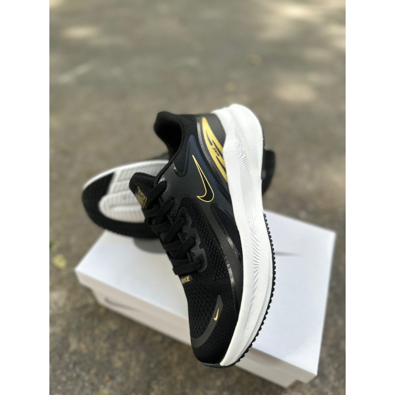 Giày Sneaker Thể Thao Nam Chạy Bộ Nhẹ Êm Chân