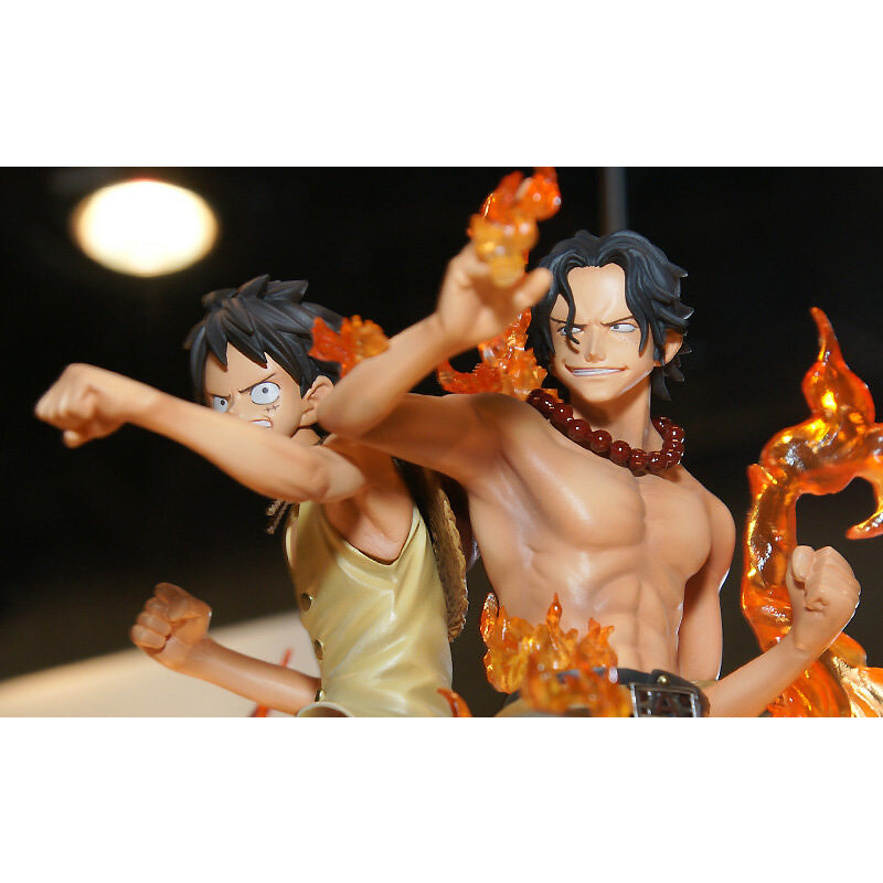 Mô hình One Piece chính hãng - DX BrotherHood - Portgas D. Ace & Monkey D. Luffy