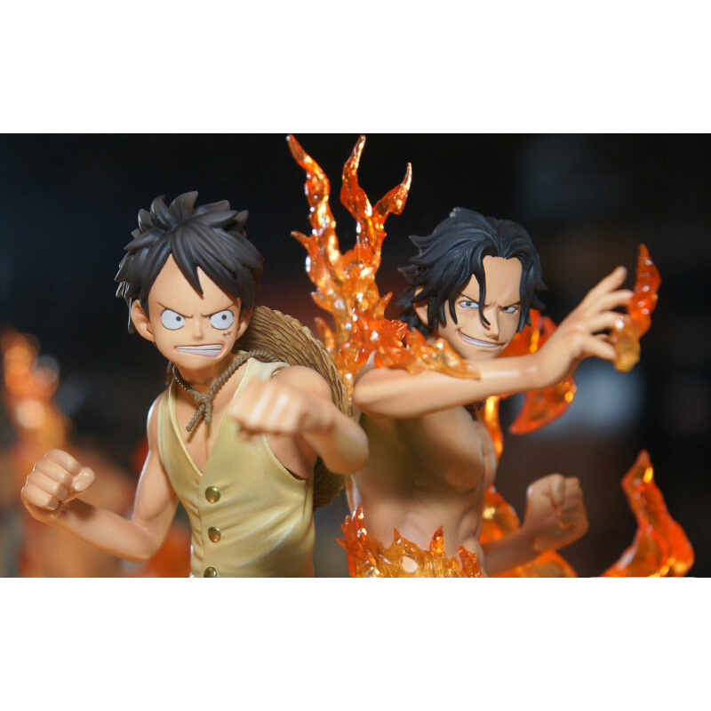 Mô hình One Piece chính hãng - DX BrotherHood - Portgas D. Ace & Monkey D. Luffy