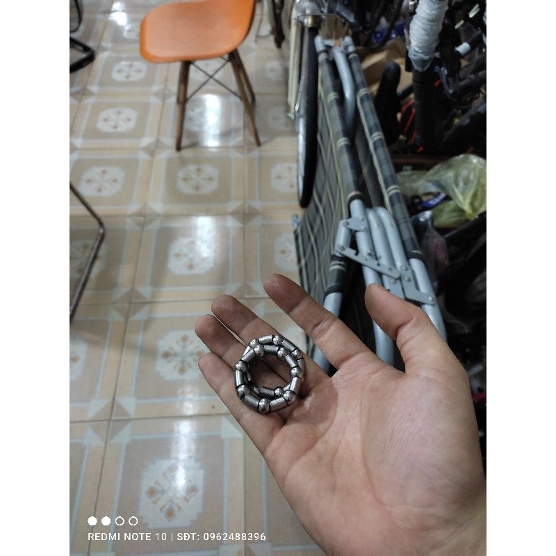 Bi trục giữa xe đạp trẻ em