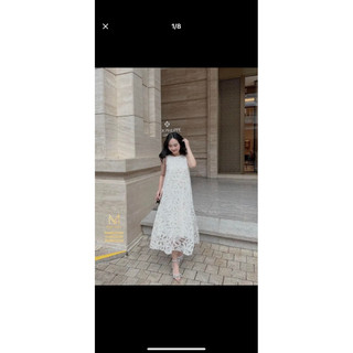 Váy maxi cổ yếm ren hoa nổi hàng lớp siêu xinh