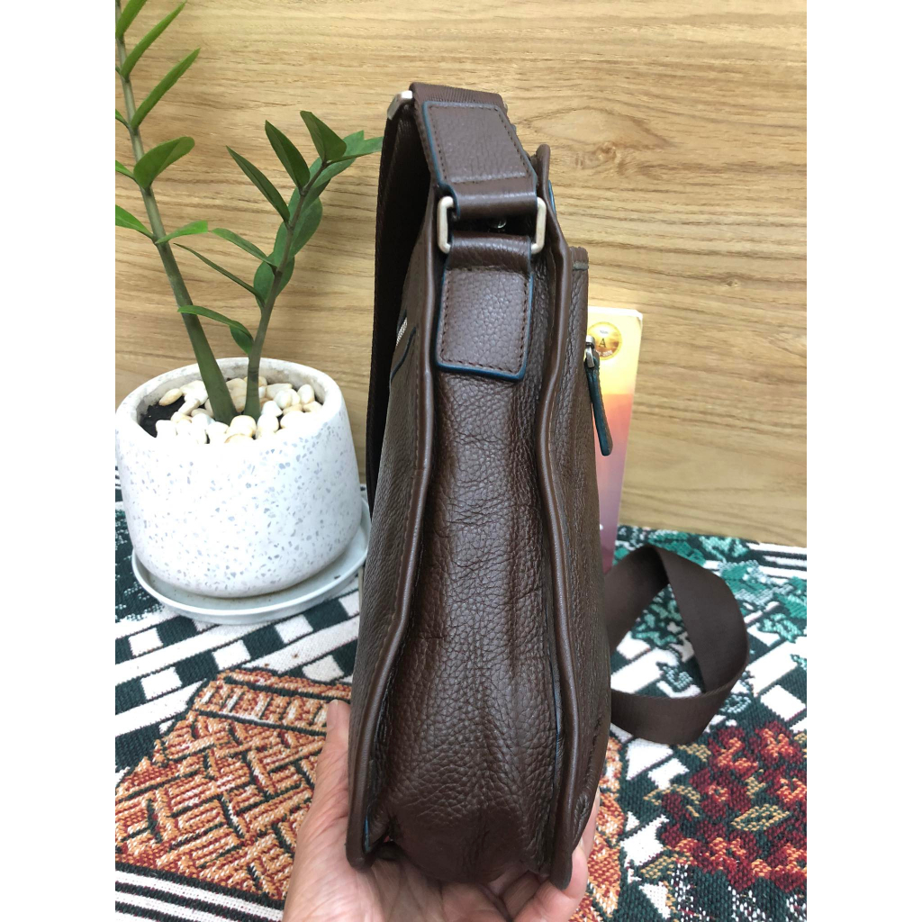 Túi đeo chéo nam da bò, đã qua sử dụng