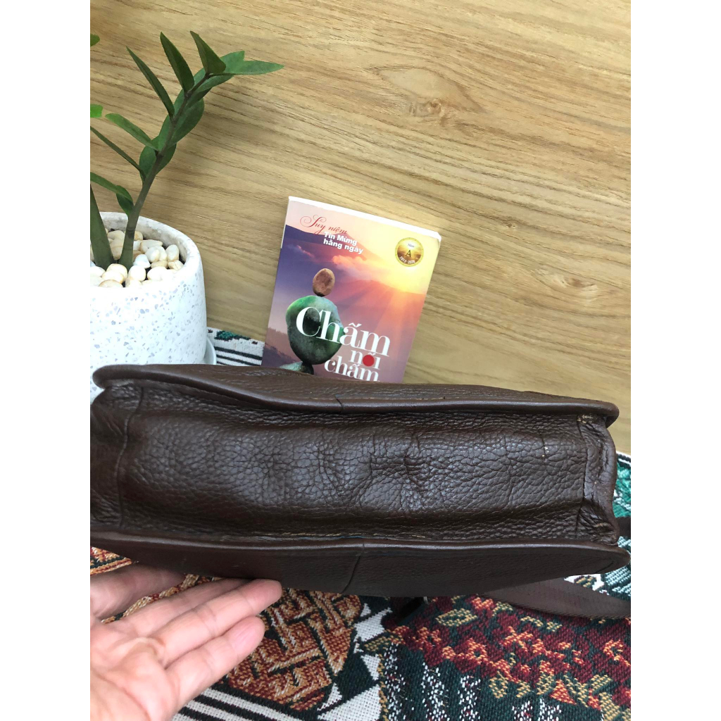 Túi đeo chéo nam da bò, đã qua sử dụng