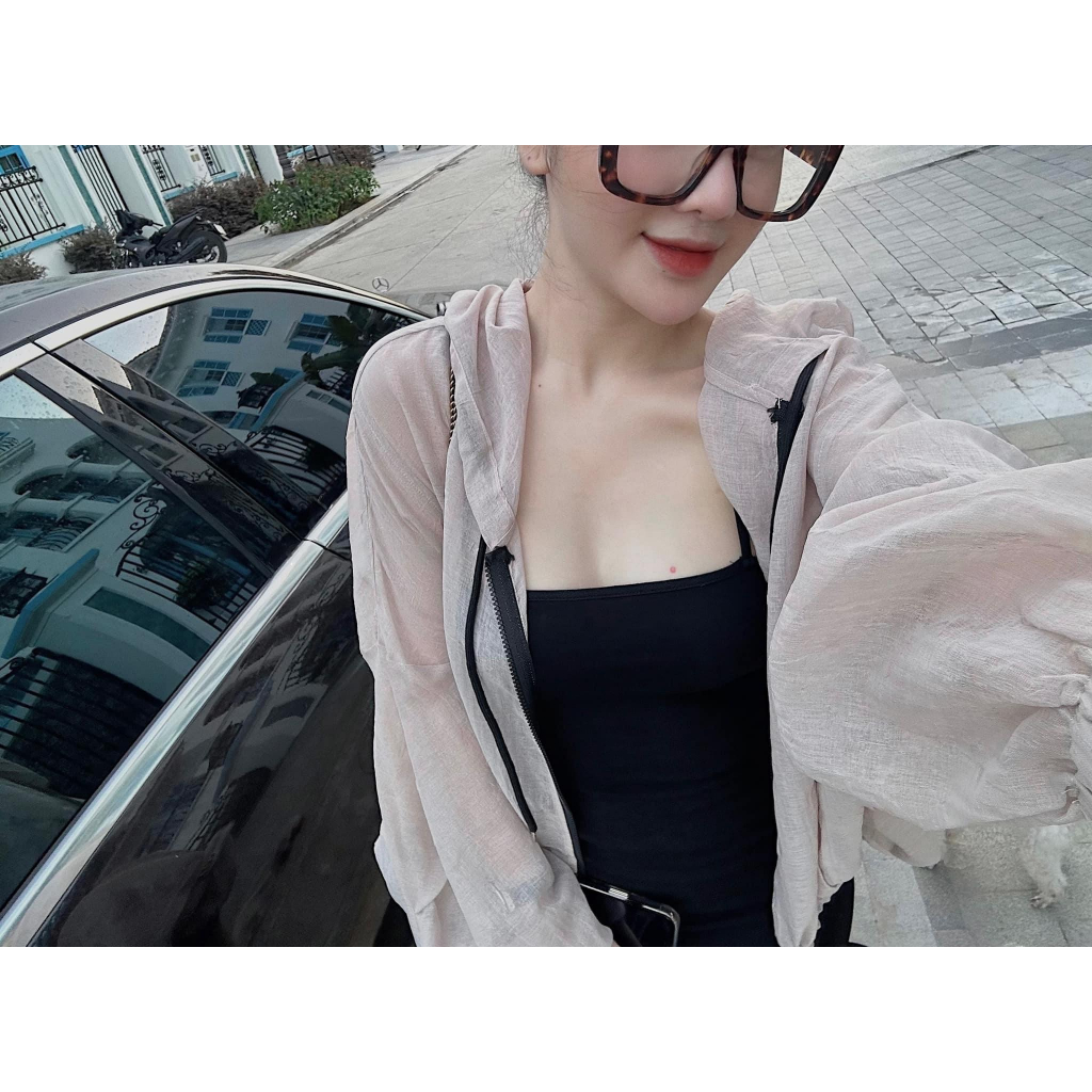 SET ĐẦM BODY ĐEN 2 DÂY + ÁO KHOÁC XƯỢC KEM NÓN RÚT DÂY