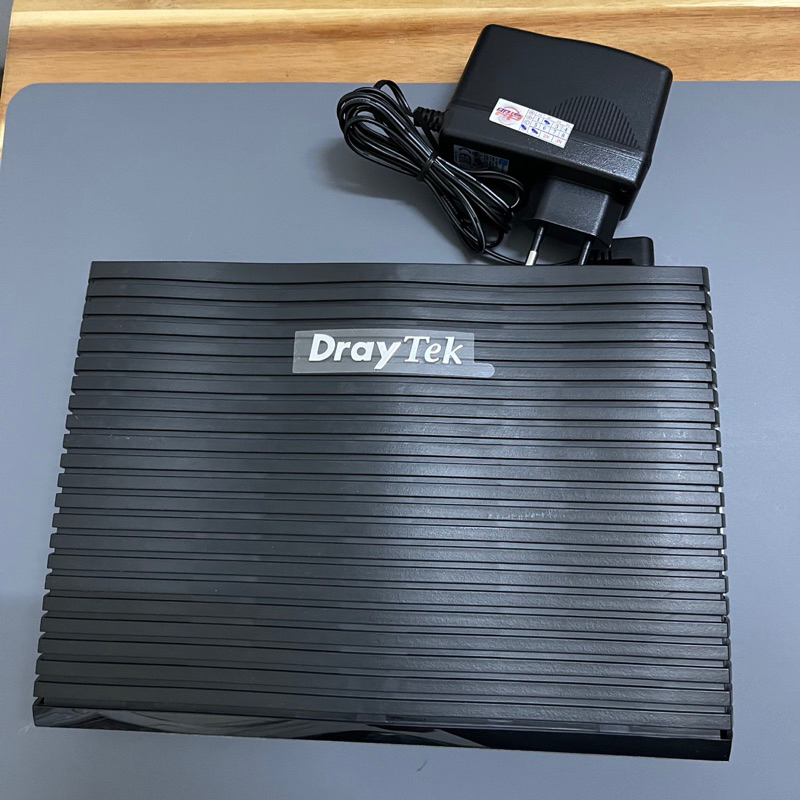Cân bằng tải Draytek Vigor 2927 đẹp ( qua sử dụng )
