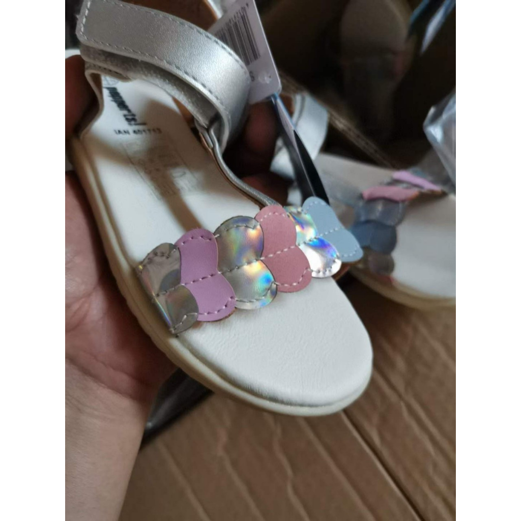 Sandal quai dán bé gái xuất xịn