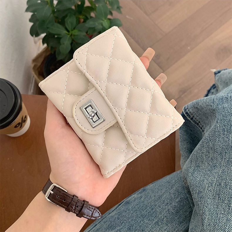 Ví cầm tay nhỏ gọn Laura da mềm họa tiết quả trám