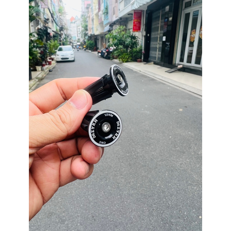 Nút Bịt Ghi Đông