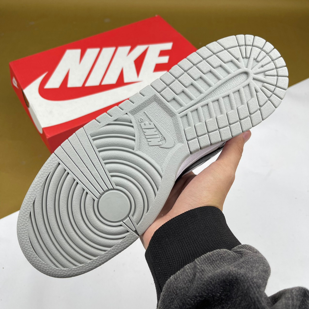 Giày SB Dunk Low Retro SE Jackpot Grey Fog, SB Xám Trắng Móc Đen - Dino.Sneaker99