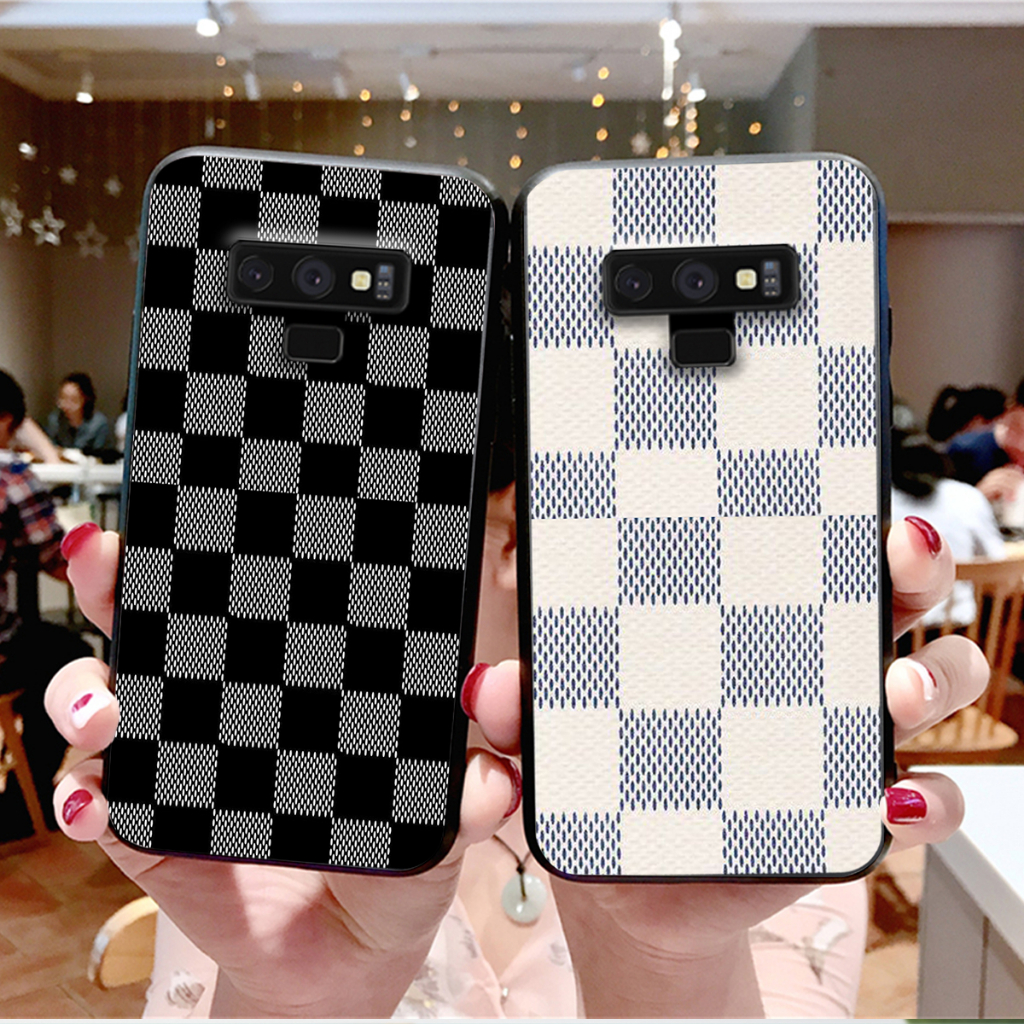 Ốp lưng Samsung Note 8 / Samsung Note 9 caro đen trắng họa tiết bàn cờ thương hiệu đẹp cute