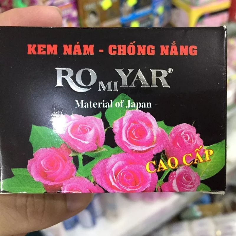 Kem nám chống nắng romiya , giá sỉ