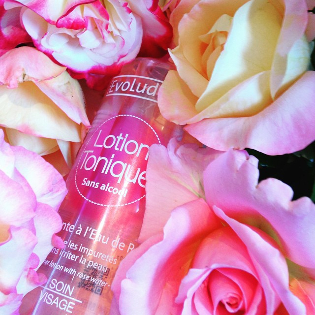 Nước hoa hồng Evoluderm Lotion Tonique dưỡng ẩm và làm sạch da dành cho da nhạy cảm 500ml