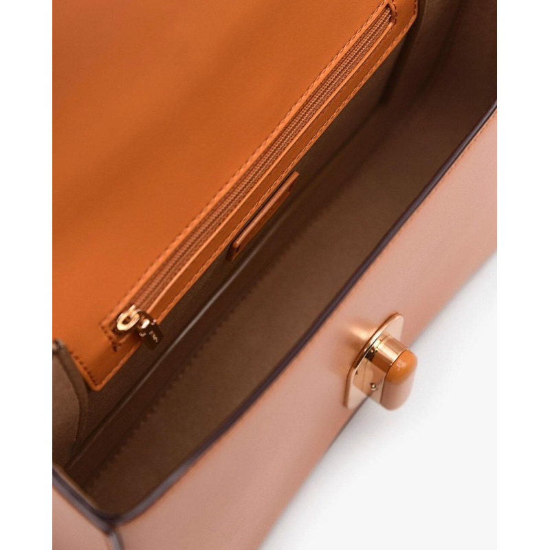 Túi pedr.o xuất xịn