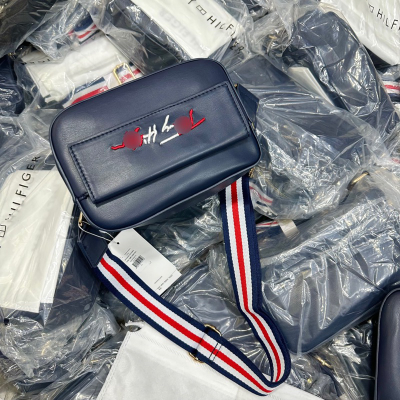 Túi Tommy đeo chéo da thật