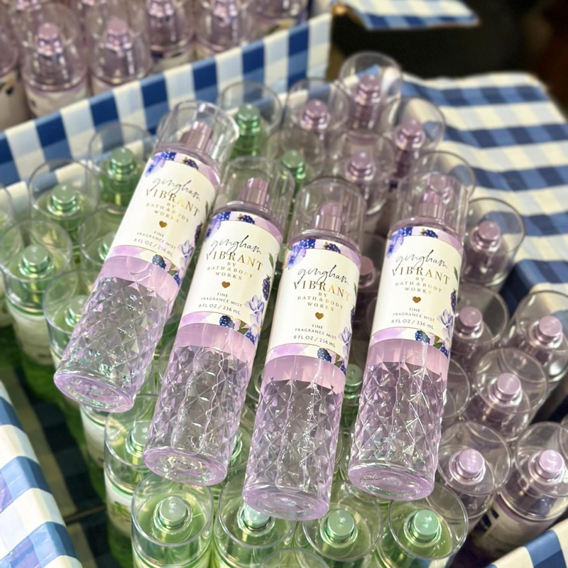 XỊT THƠM BODY MIST GINGHAM  VIBRANT /VỎ CHAI MỚi