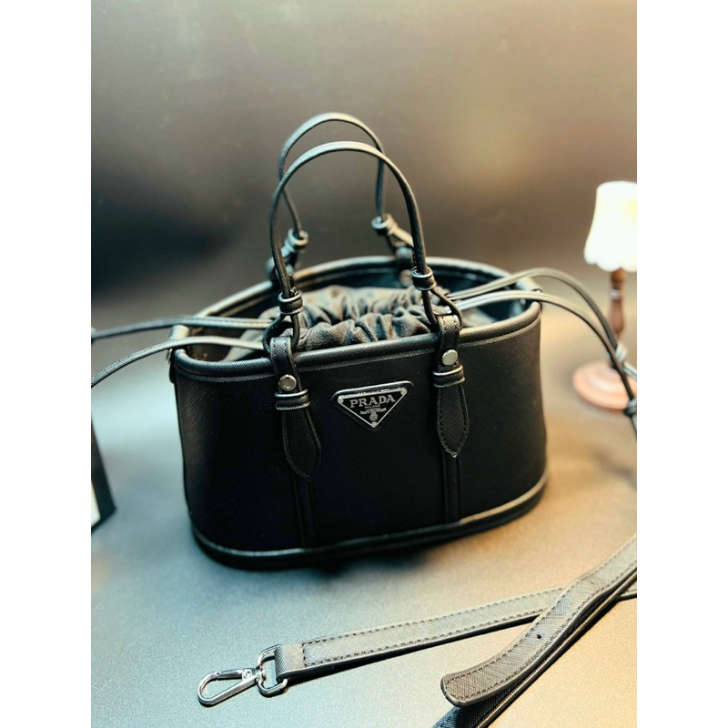 Túi xách nữ Prada dây rút hàng loại 1 Quảng Châu, dây đeo chéo