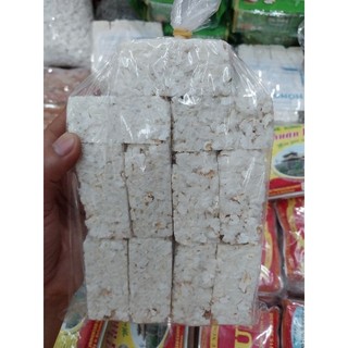 Bánh nổ Quảng Ngãi