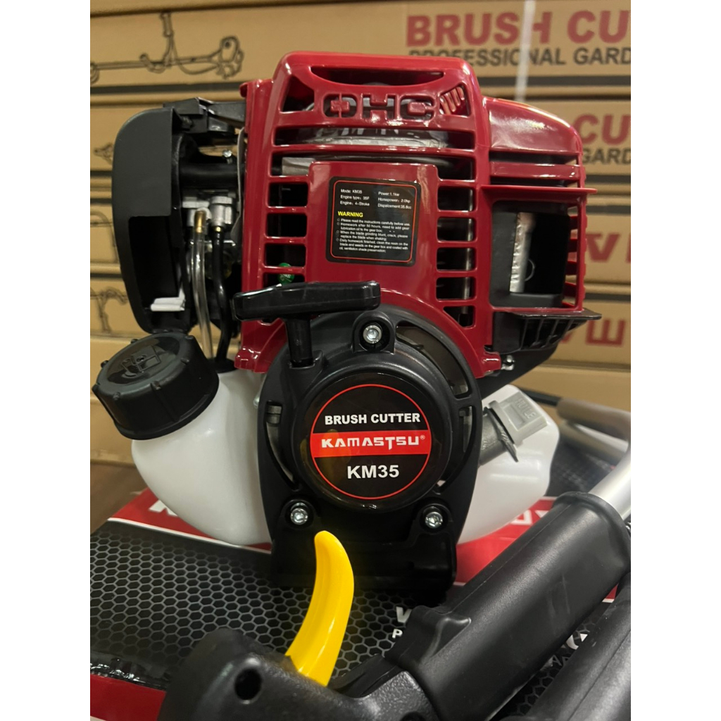 Máy cắt cỏ chạy xăng Kamatsu KM35 động cơ 4 thì