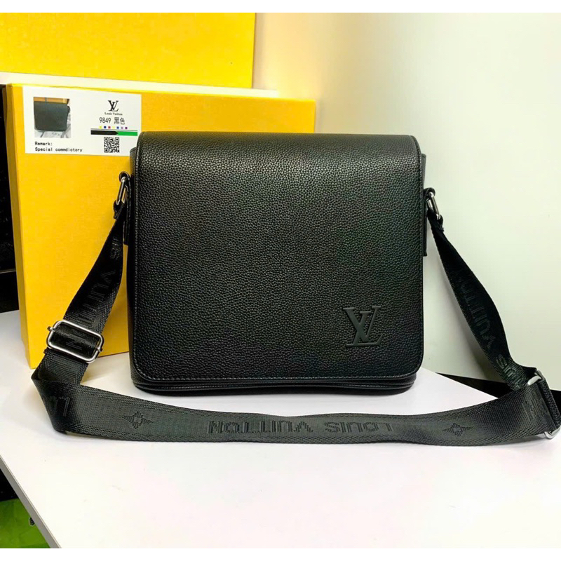 Túi nam đeo chéo Lv hàng super loại 1, da mềm xịn, fullbox, seal