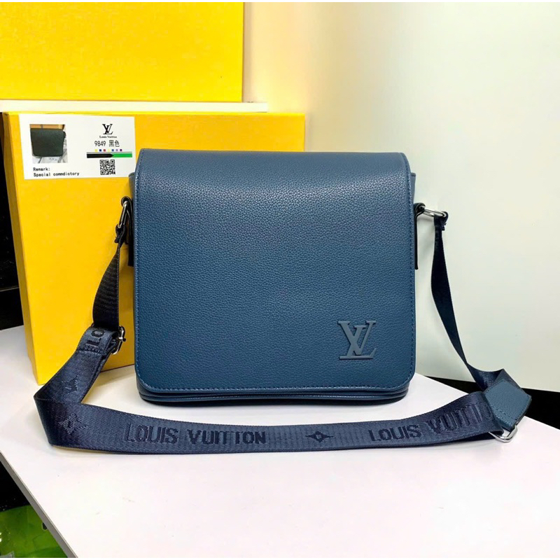Túi nam đeo chéo Lv hàng super loại 1, da mềm xịn, fullbox, seal