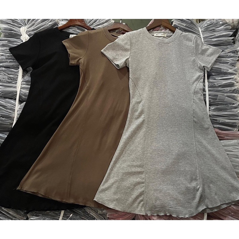 Váy cotton viền eo dáng ngắn