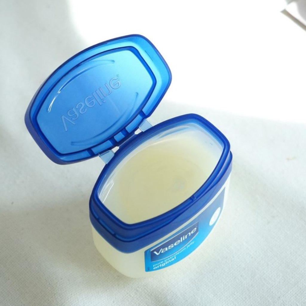 Sáp Dưỡng Môi Không Màu Vaseline Lips Therapy Original 7g