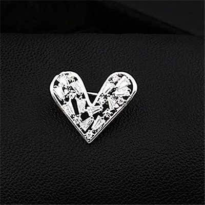 Ghim Cài Áo Hình Trái Tim Chống Chói Thời Trang Cho Nữ