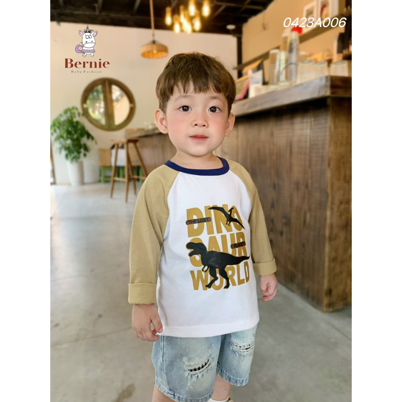 ÁO DÀI TAY ZACLANG PHỐI TAY IN KHỦNG LONG CHO BÉ