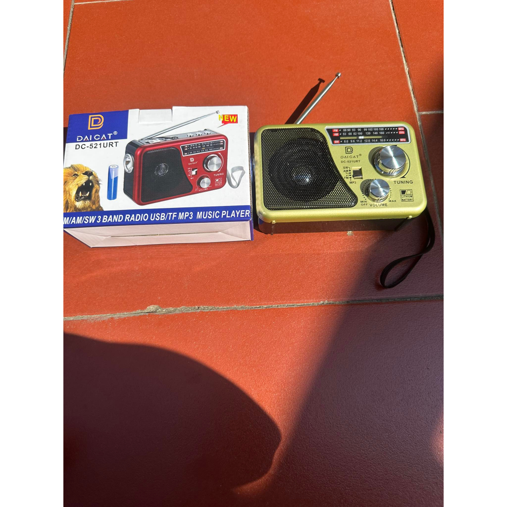 Đài Radio Bắt Sóng Khoẻ - FM/AM/SW  WAXIBA XB-521 URT Cổng USB,Nắp Được Cả Thẻ Nhớ.