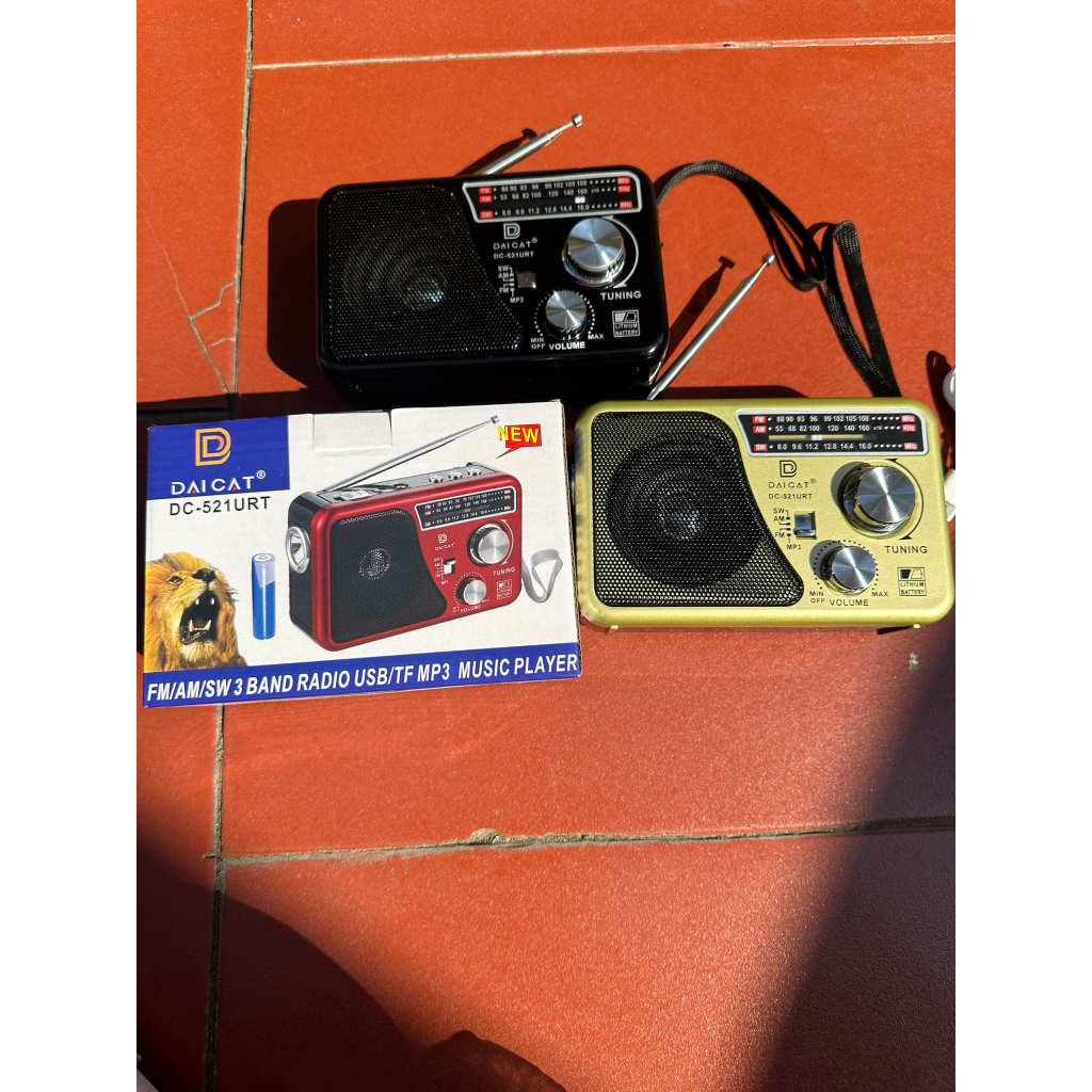 Đài Radio Bắt Sóng Khoẻ - FM/AM/SW  WAXIBA XB-521 URT Cổng USB,Nắp Được Cả Thẻ Nhớ.