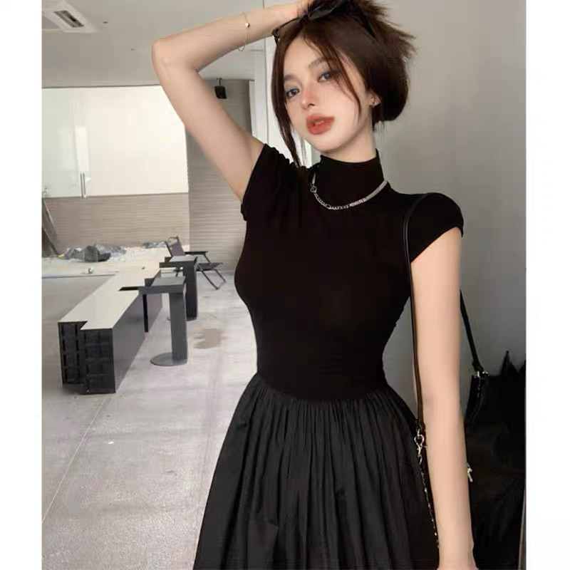 Váy Thu Đông Cao Cổ Màu Đen Tay Ngắn Dáng Dài Xòe Thu Đông Phong Cách Hàn Quốc Sang Chảnh - Ellie Dress
