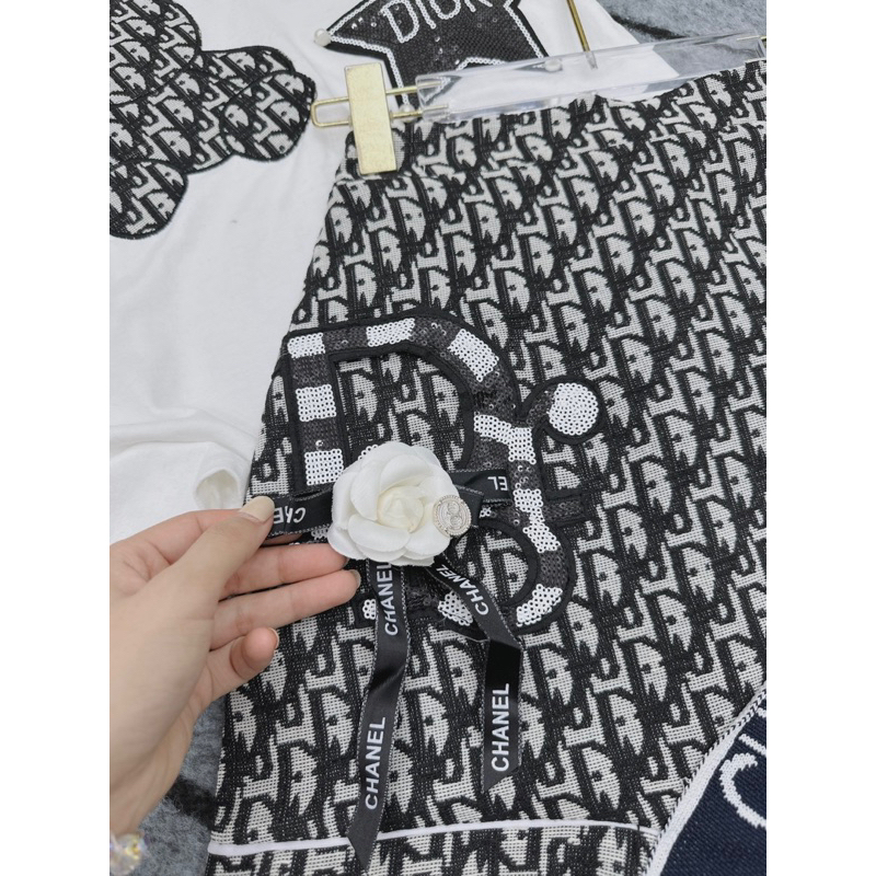 Sét  gấu sao kim sa  Siêu hót bà con ơi  Áo cotton khô, cổ bẻ bò dệt  Thêu ốp hình gấu