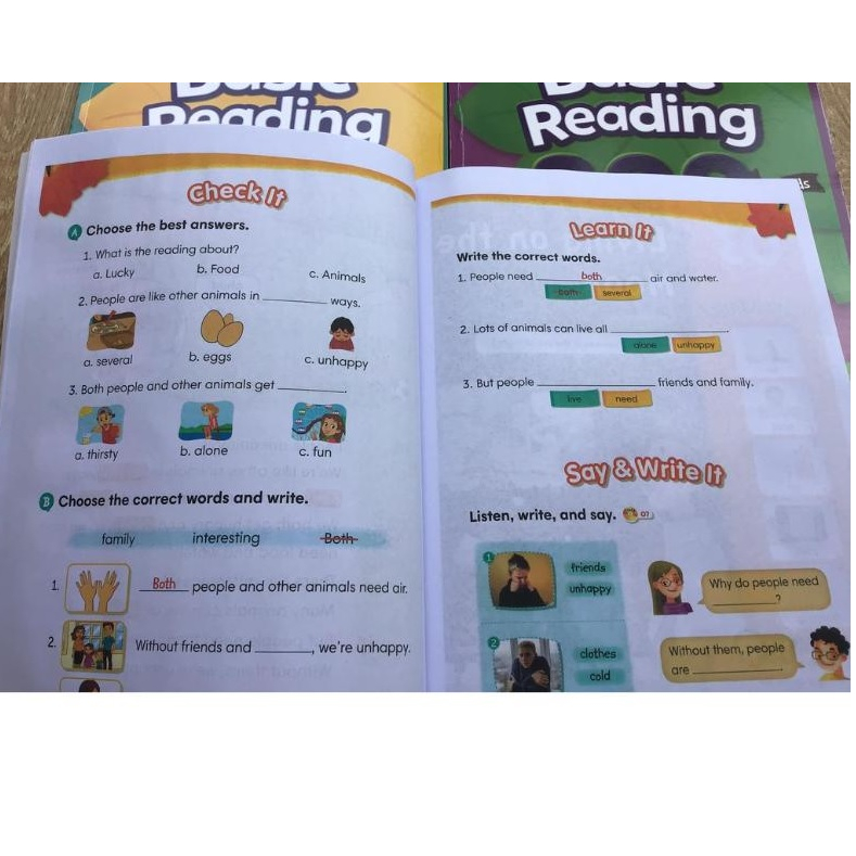 Basic Reading student 800 Màu Tặng kèm file nghe