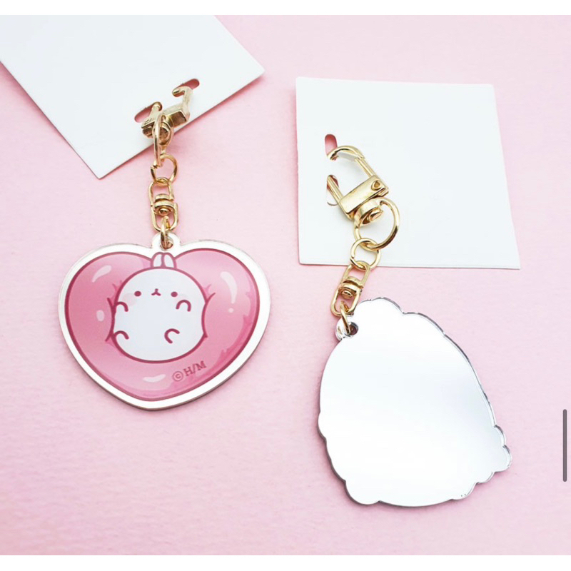 Móc Khoá Nhân Phẩm Molang - Móc khoá mặt sau có gương