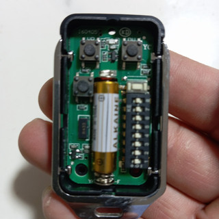 Tay điều khiển  cửa cuốn mã gạt 433 mhz inox