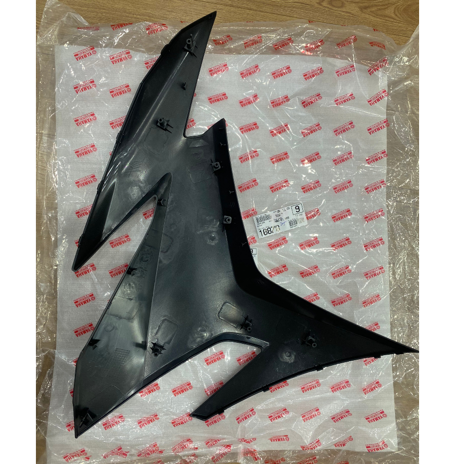 Yếm đen nhám dùng cho xe Exciter 150 - Chính hãng YAMAHA