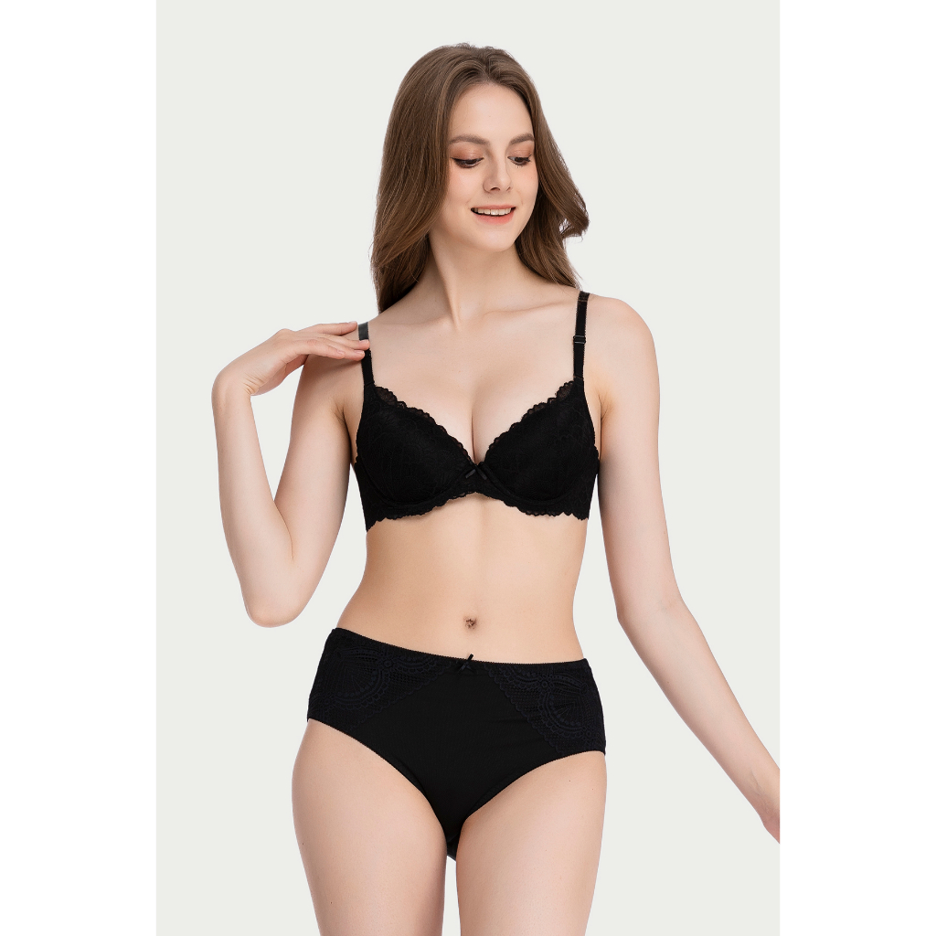 Quần lót Hikini nữ Misaki trơn phối ren dáng cơ bản M1014