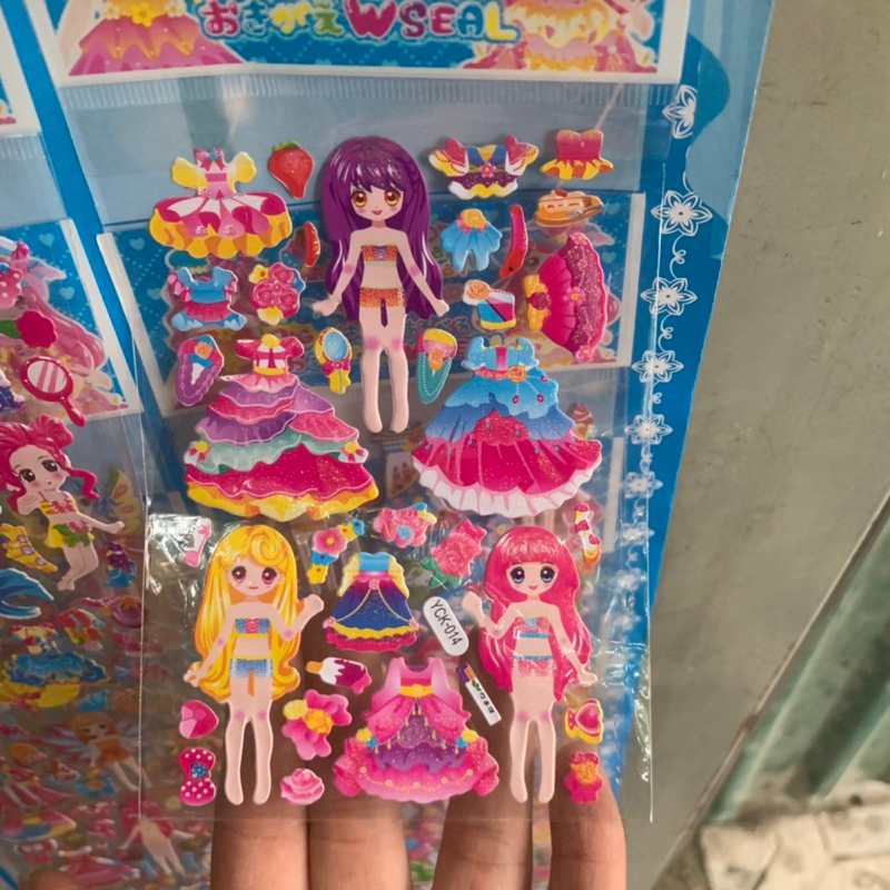 Sticker công chúa thay đồ nồi 3d