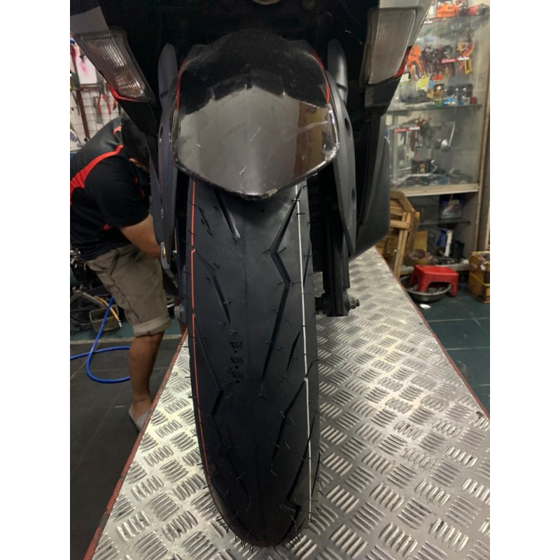 Vỏ lốp size zin gai theo xe Nmax,Dylan,@,Ps 110/70-13 gai 563.