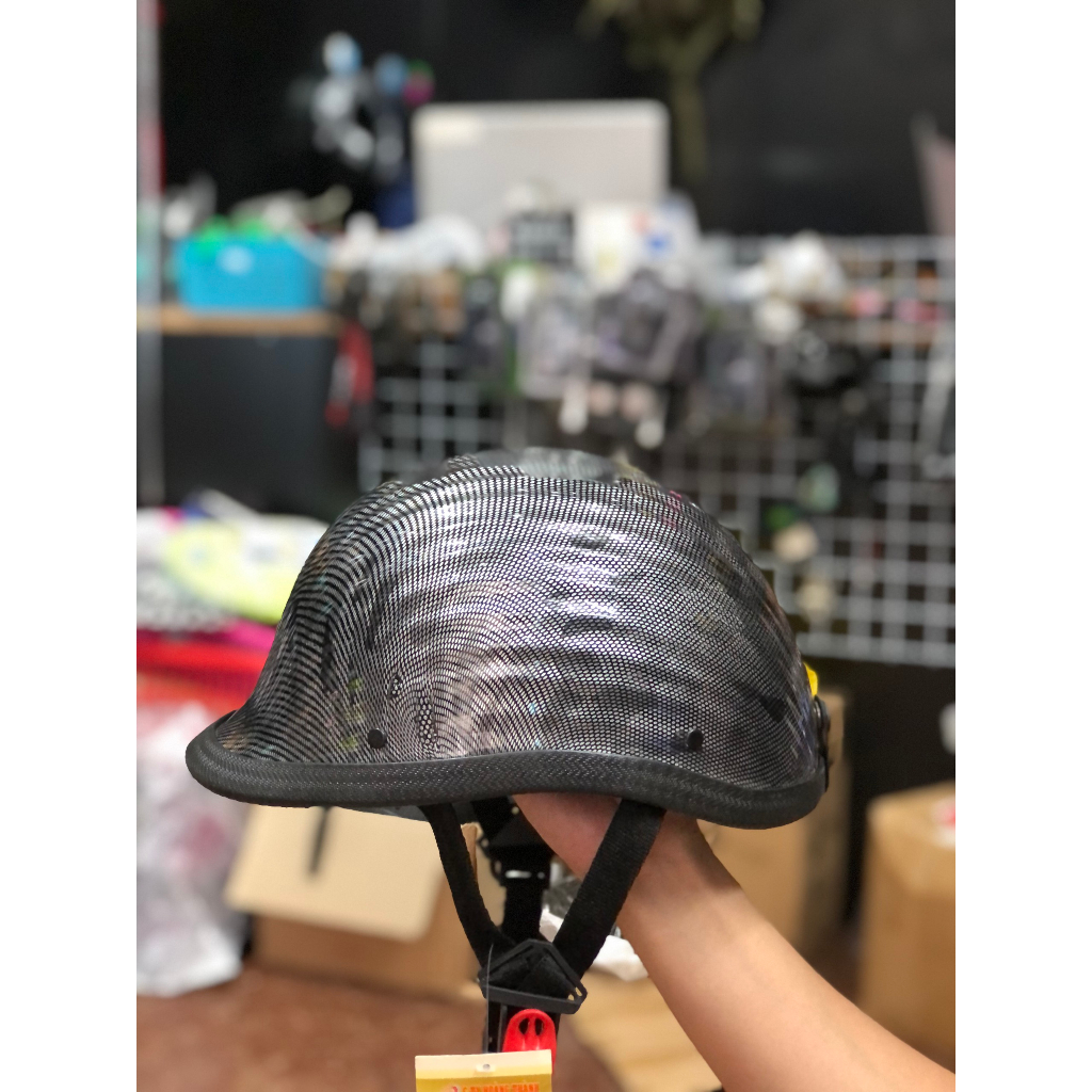 Mũ 1/2 sò các bon- mũ nửa đầu dáng sò carbon