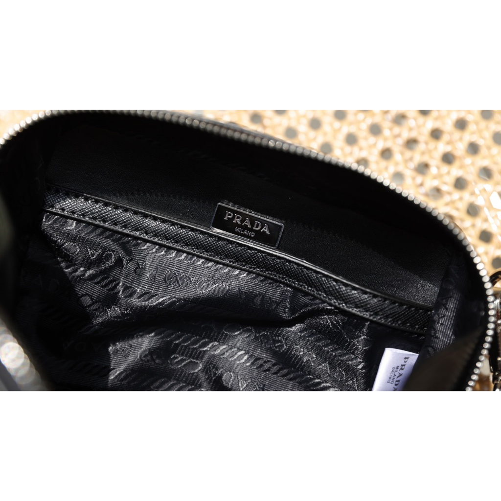 TÚI PRADA MESSENGER DA XƯỚC SZ19