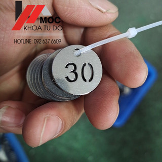 Thẻ số móc khoá inox cao cấp inox304 bền đẹp đường kính 2.3cm