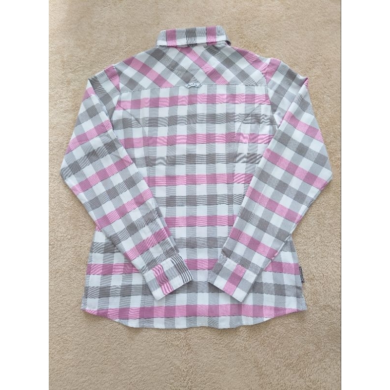 Áo sơ mi nữ Salewa made in Indonesia kẻ ô vuông màu hồng nhạt phối xám và trắng tay dài có dây xăn tay