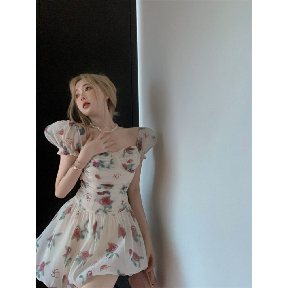 Đầm tay phồng hoa váy mùa hè cup xòe váy cổ vuông nữ 2023 TH123