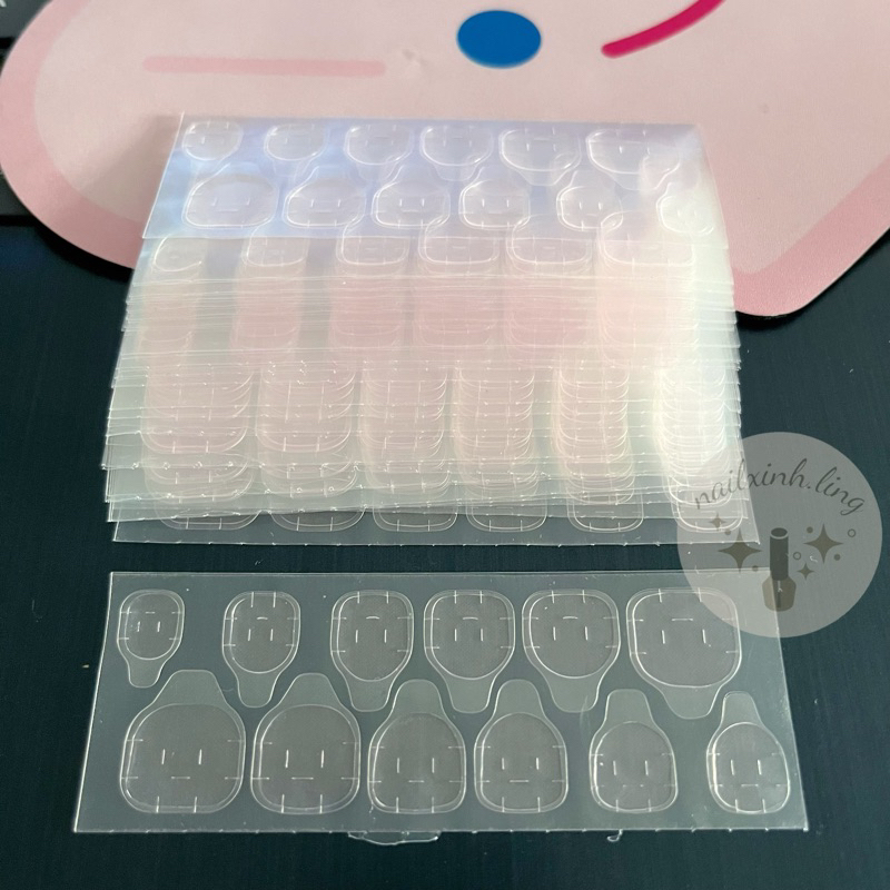 Miếng Keo 2 Mặt Dán Móng Nail Box Loại 24 Miếng , 12 Miếng Màu Vàng, Hồng - R16