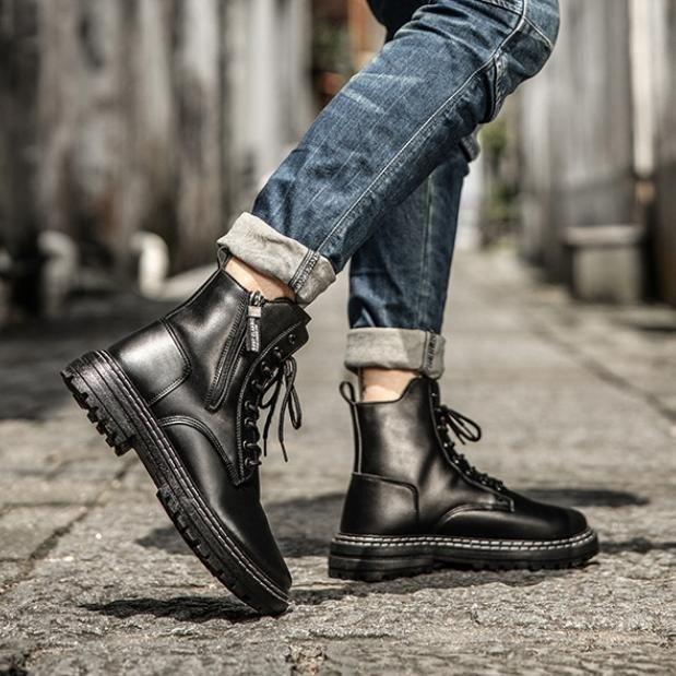 Giày Boot Nam Khóa Kéo Màu Đen STAY GN435