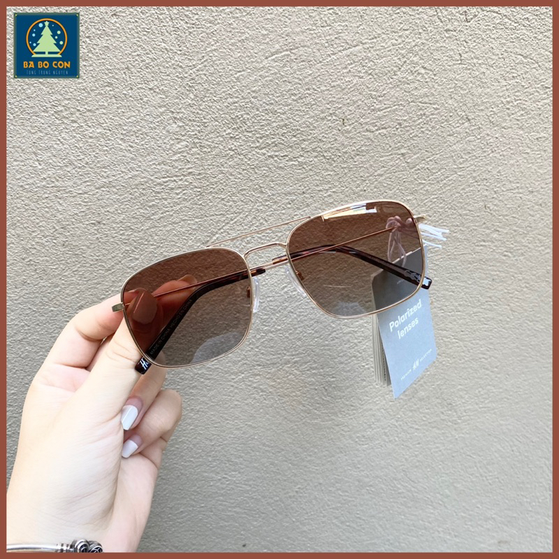 Kính phân cực HM dáng vuông, chống chói loá rất tốt, đeo cực đẹp, đầy đủ tem tag